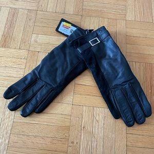Brand new winter gloves